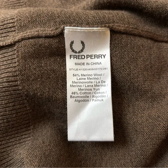 Fred Perry Men's Merino V-Neck Sweater Brown - Picture 9 of 9